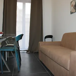 Agata Appartamento Aeroporto di Catania Fontana Rossa